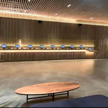 Sleep 6 Piccadilly Grand In London Vr5 Apartment ภายนอก รูปภาพ